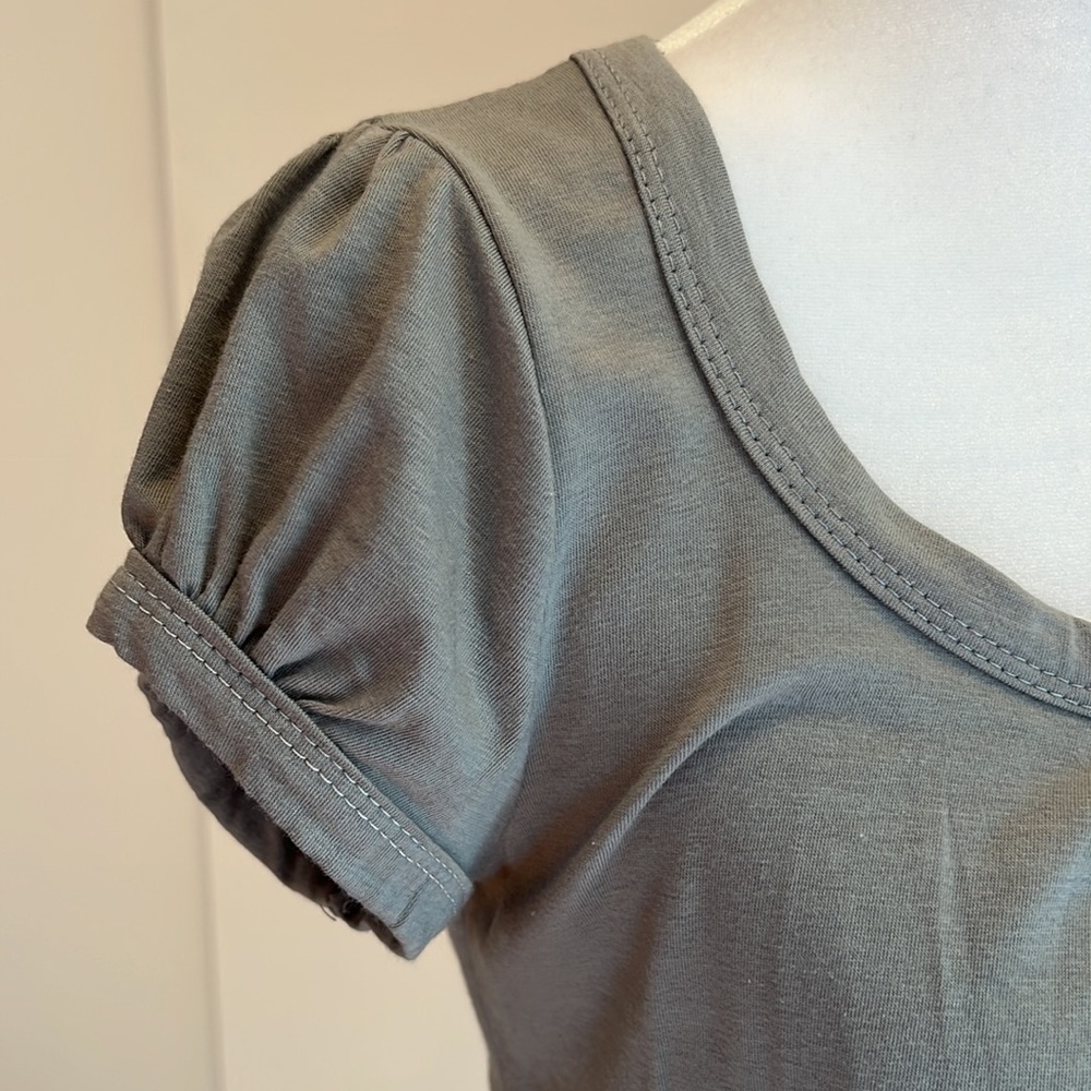 Rosebud Top - Picture 5 of 6